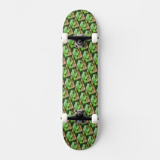 Grüner Baumfrosch Skateboard (Vorderseite)