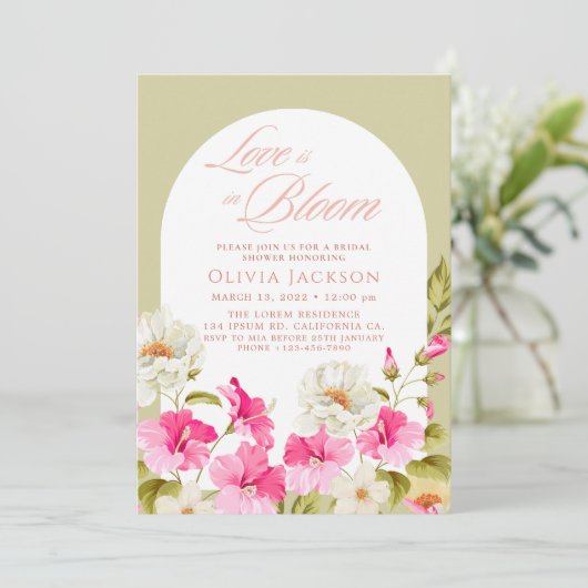 Grüner Blumengarten Blume Brautparty Einladung (Stehend Vorderseite)