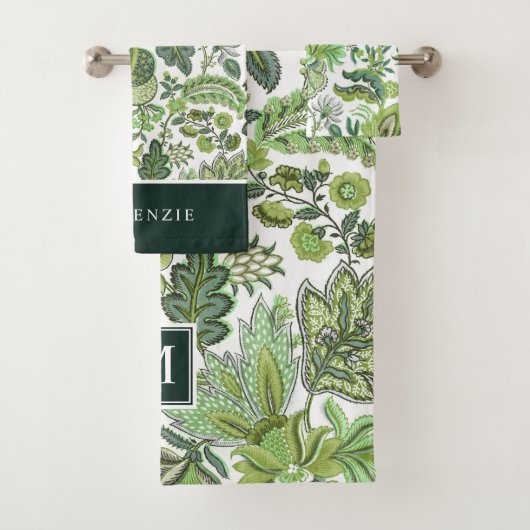 Grüner Boho Vintage Blumenmonogramm Badhandtuch Set (Insitu)