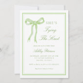 Grüner Bow Sie bindet das Brautparty des Knotens Einladung (Vorderseite)