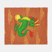 Grüner chinesischer Drache auf Rot Fleecedecke (Vorderseite (Horizontal))