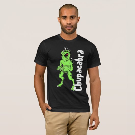 Grüner Chupacabra mit rotem T-Shirt (Vorne ganz)