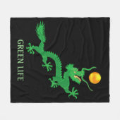 Grüner Drache mit goldenem Sonnenball auf schwarz Fleecedecke (Vorderseite (Horizontal))