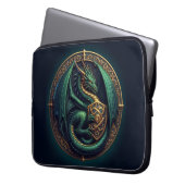 Grüner Drache mit Schild Laptopschutzhülle (Vorderseite Links)