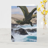 Grüner Drache über der Küste Karte (Gelbe Blume)