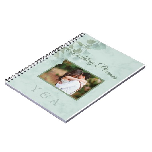 Grüner Eukalyptus Foliage Foto Hochzeitsplaner Notizblock (Linke Seite)