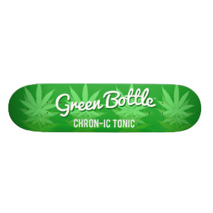 Grüner Flaschenblattentwurf Skateboard
