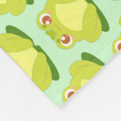 Grüner Frosch auf der Blätter Fleecedecke (Ecke)