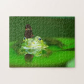 Grüner Frosch in einem Teich mit Schmetterling, Ji Puzzle (Horizontal)