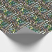 Grüner Frosch mit einer Bierflasche Geschenkpapier (Ecke)