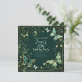 Grüner Garten mit Blumen und Schmetterlingen Einladung (Stehend Vorderseite)