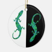 Grüner Gecko ArtDeco Schwarzweiß-Design Keramikornament (Links)