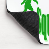 Grüner gezogener Squatchin-Slogan Mousepad (Ecke)
