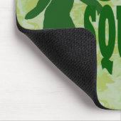 Grüner gezogener Squatchin-Slogan Mousepad (Ecke)