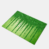 Grüner Glitter-Tropfenhintergrund mit Funkeln Fußmatte (Schrägansicht)