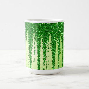 Grüner Glitter-Tropfenhintergrund mit Funkeln Kaffeetasse