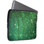 Grüner Glitter-Tropfenhintergrund mit funkelndem B Laptopschutzhülle (Vorne Rechts)