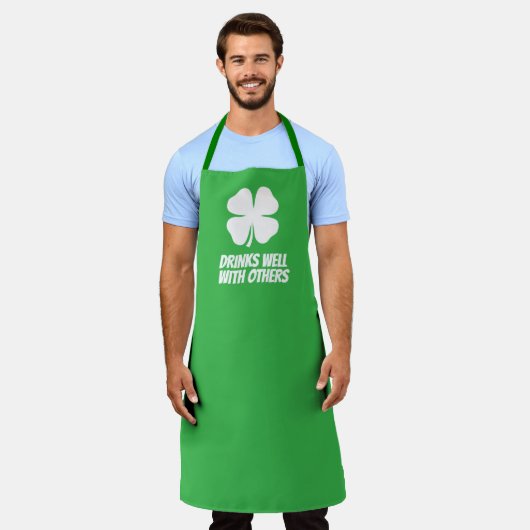 Grüner Glücksklee lustiger St. Patrick's Day Schürze (Getragen)