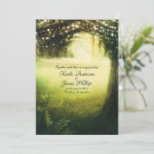 Grüner Glühwald & Streichellichter Rustikale Hochz Einladung (Stehend Vorderseite)