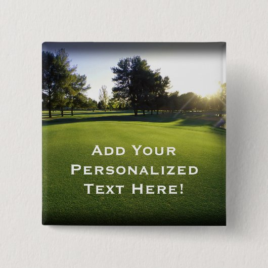 Grüner Golfplatz an der Dämmerung Button (Vorderseite)