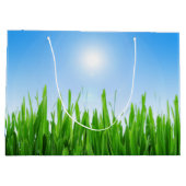 Grüner Grasgarten mit Blau Himmel Design Große Geschenktüte (Rückseite)
