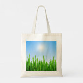 Grüner Grasgarten mit Blau Himmel Design Tragetasche (Rückseite)