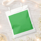 grüner Hintergrund mit weißem Rand Geschenktütchen (Ausgeschnitten)