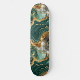 Grüner Jasper und goldene Adern. Skateboard