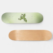 Grüner Kampf-Drache Skateboard (Horizontal)