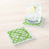 GRÜNER KELTISCHER KNOTEN Glasuntersetzer (Schrägansicht)
