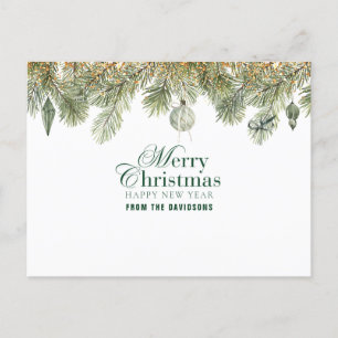 Grüner Kiefernzweig mit Weihnachtsschmuck Postkarte