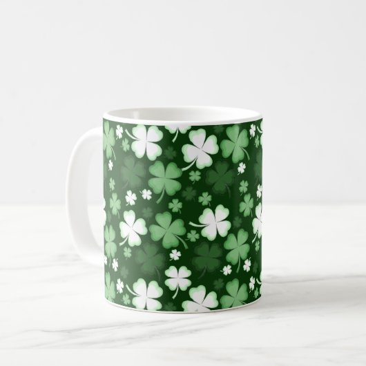 Grüner Kleeblatt, St. Patrick's Day Kaffeetasse (Vorderseite Links)