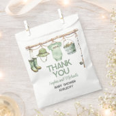 Grüner Kleiner Fischer Baby Shower Geschenktütchen (Ausgeschnitten)