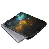 Grüner Libellenflug Laptopschutzhülle (Vorne Knopf)