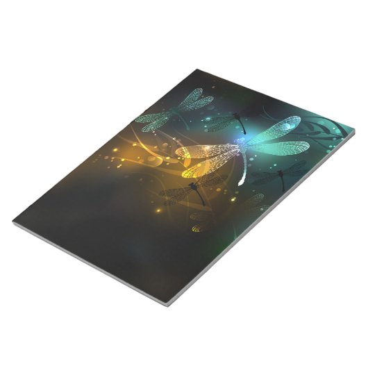 Grüner Libellenflug Notizblock (angewinkelt)