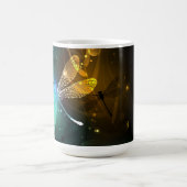 Grüner Libellenflug Verwandlungstasse (Zentrum)