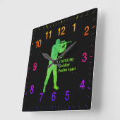 Grüner Lotschneider mit Regenbogennummern Quadratische Wanduhr (Winkel)