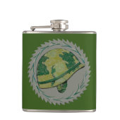 Grüner Militärhelm Flachmann (Vorderseite)