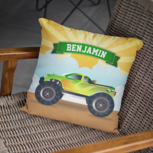 Grüner Monster Truck personalisierter Name Kinderz Kissen