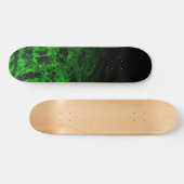 Grüner Mutant schwarze geometrische Gradientenwirb Skateboard (Horizontal)