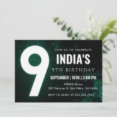 Grüner Neon 9. Geburtstag Einladung (Stehend Vorderseite)