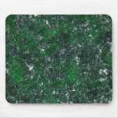 Grüner Pilz auf weißem grauem Fels oder Baumstamm Mousepad (Vorne)