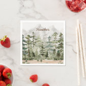 Grüner Pinienwald im Gebirge Serviette (Beispiel)