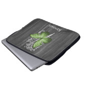 Grüner Rustikaler Schmetterling Personalisierter L Laptopschutzhülle (Vorne Knopf)