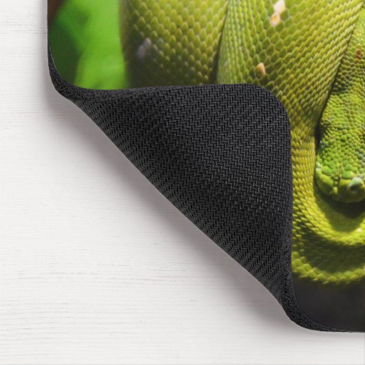 Grüner Schlangenreptil Mousepad (Ecke)