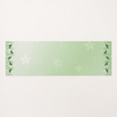 Grüner Schmetterling auf hellgrün - romantisch Yogamatte (Rückseite (Horizontal))