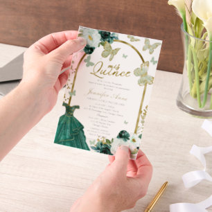 Grüner Schmetterling Spanische Quinceanera Pergament Einladungen