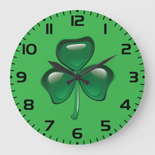 Grüner Shamrock-Kleeblatt Große Wanduhr (Vorderseite)