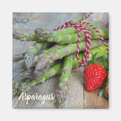 Grüner Spargel mit Erdbeere Magnet (Vorne)