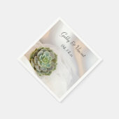 Grüner Sukkulent auf der Weißen Hochzeit Serviette (Ecke)